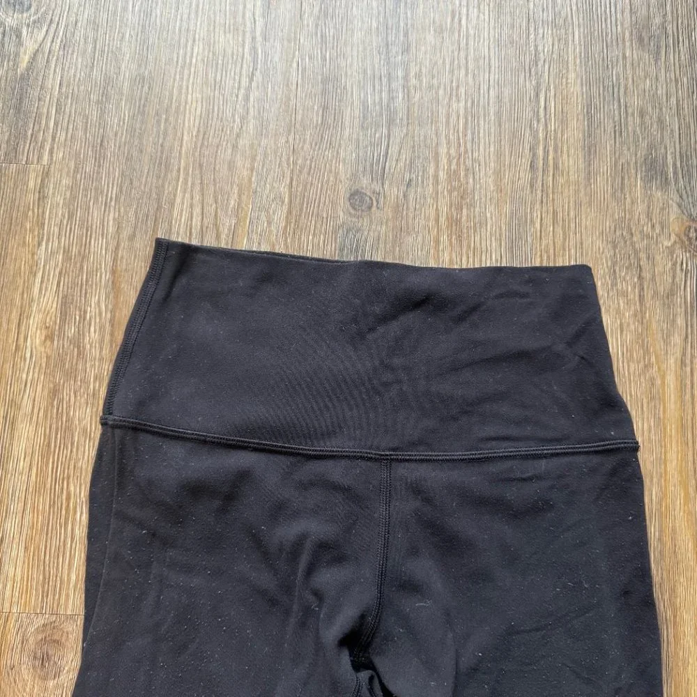 LULULEMON Leggings - Picture 2 of 4